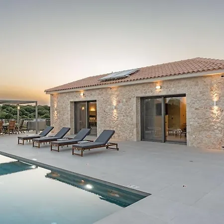 Brand New: Kefalonia Stone - Trapezaki Retreat Villa Muszáta