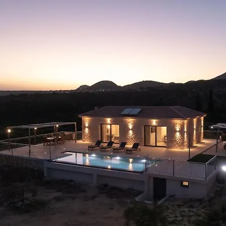 别墅 Brand New: Kefalonia Stone - Trapezaki Retreat 特拉佩扎奇