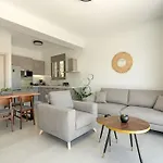 Brand New: Kefalonia Stone - Trapezaki Retreat Villa *